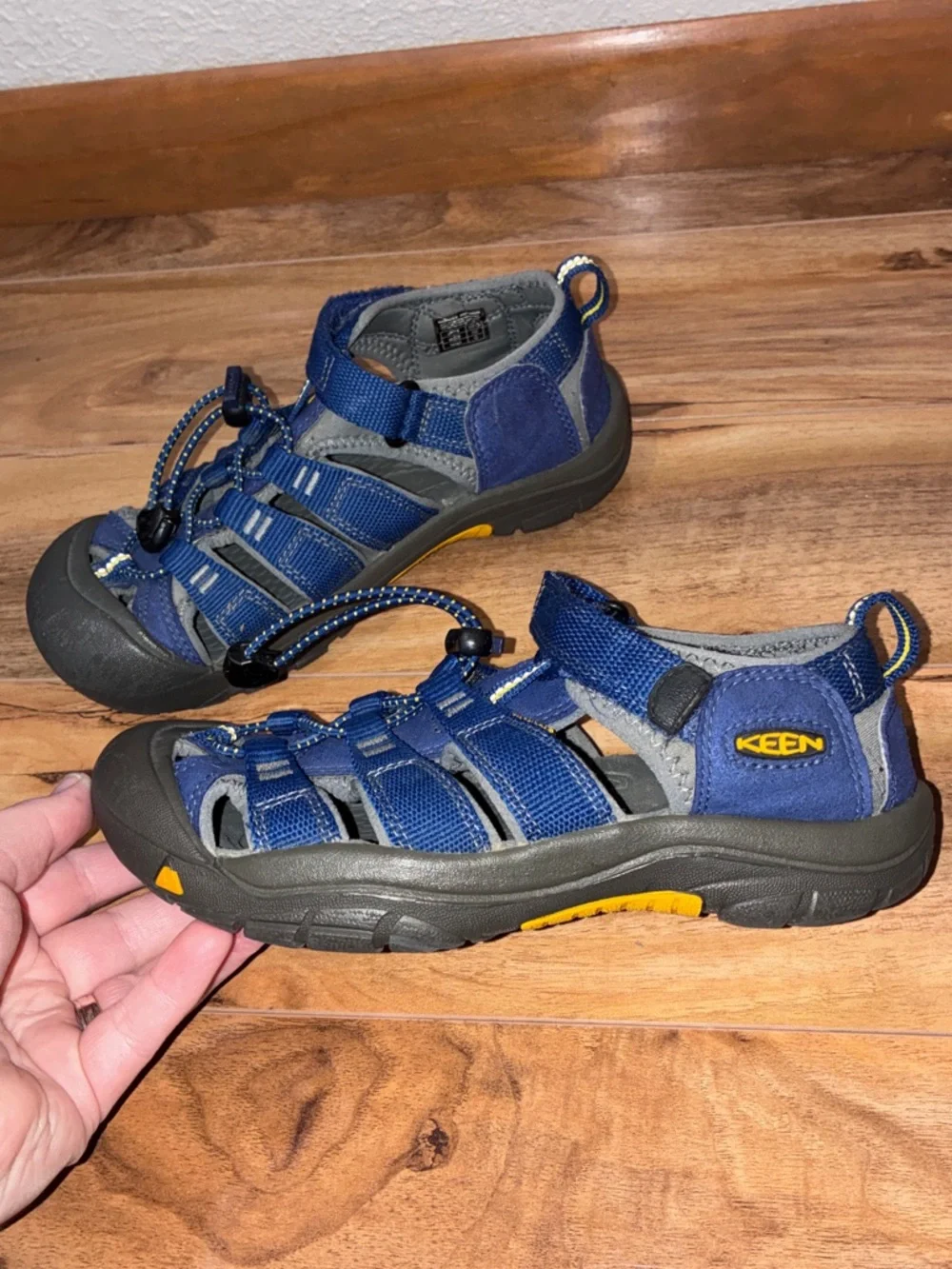 Keen Kid’s Newport H2 Sandals, blue and gray - size big kids 3